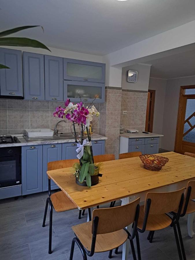 Muzicii 11 - Cozy Seaside Apartments Navodari Luaran gambar